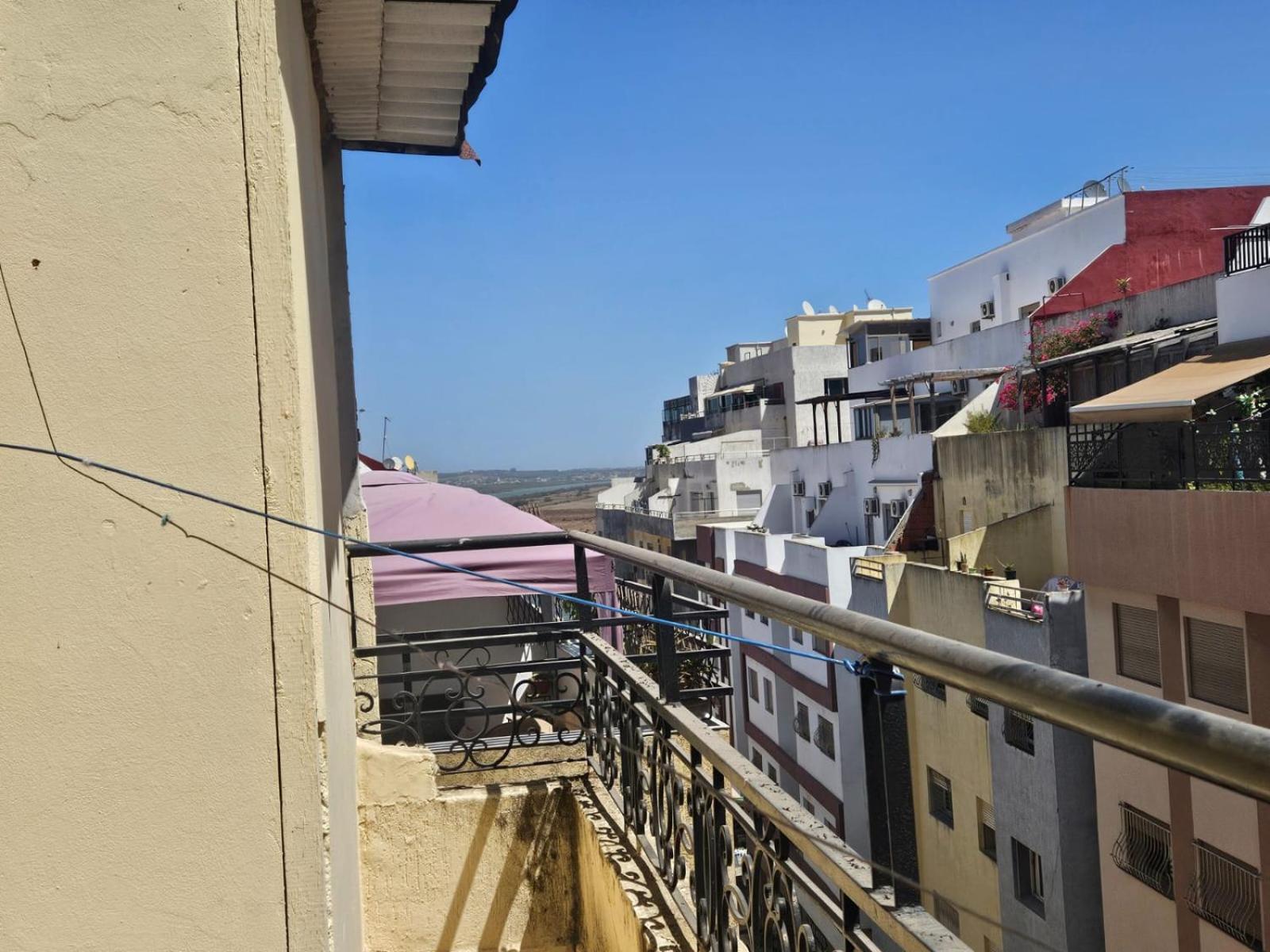 Residence Chellah Centre Ville Wifi Gratuit Kenitra Bagian luar foto